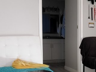 QueenAnitaDix Porn Show