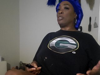 QueenAnitaDix