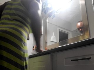 QueenAnitaDix Porn Show