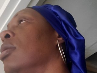QueenAnitaDix's Live Webcam