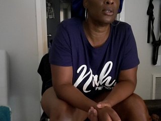 QueenAnitaDix