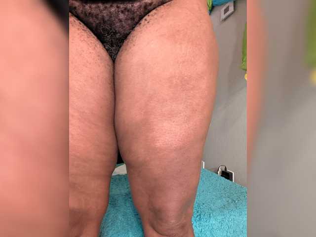 QueenAnitaDix