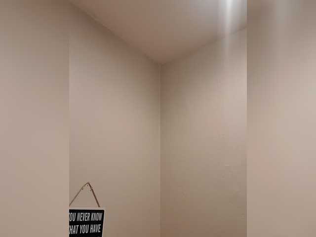 QueenAnitaDix live webcam show