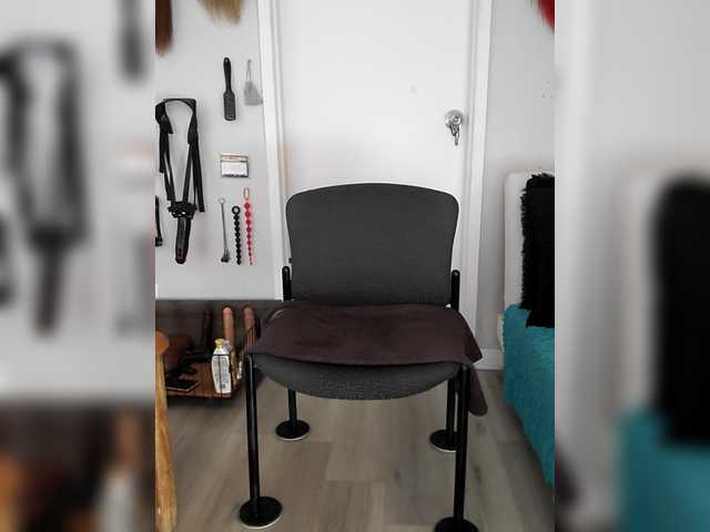 QueenAnitaDix