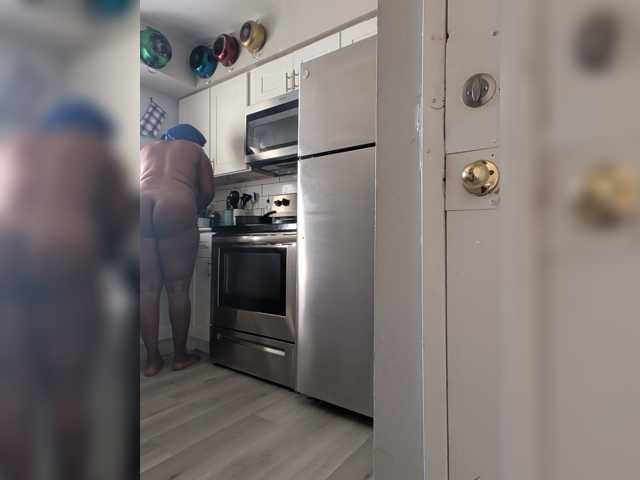 QueenAnitaDix