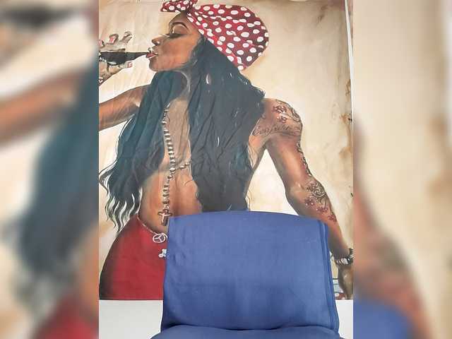 QueenAnitaDix's BongaCams show and profile