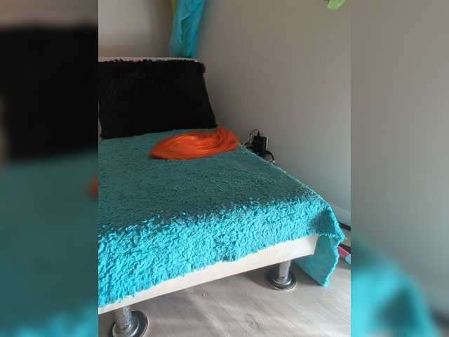 QueenAnitaDix live cam on BongaCams