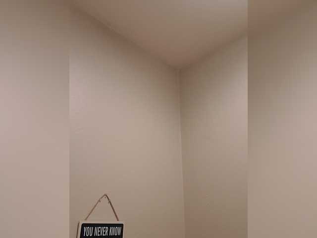 QueenAnitaDix live cam on BongaCams
