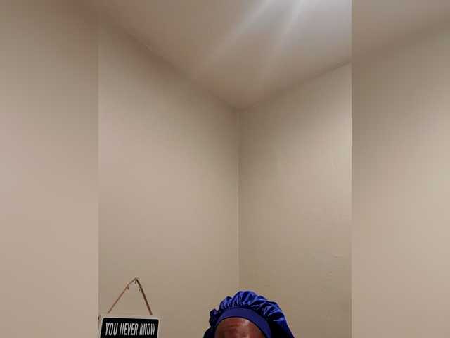QueenAnitaDix