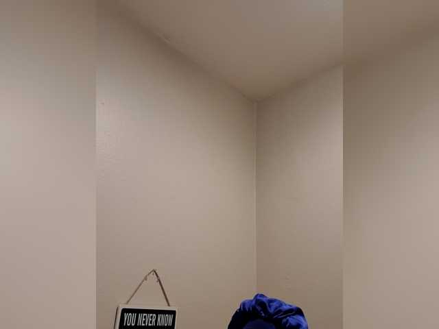 QueenAnitaDix, en directo ahora en BongaCams