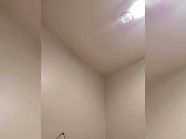 QueenAnitaDix's BongaCams show and profile