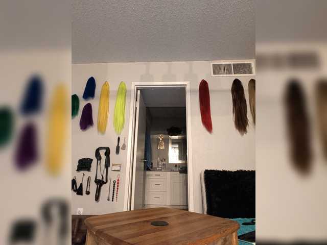 QueenAnitaDix