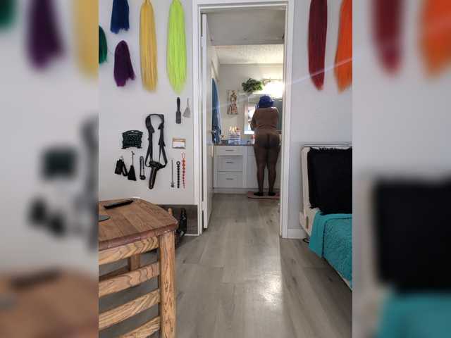 Queenanitadix live cam