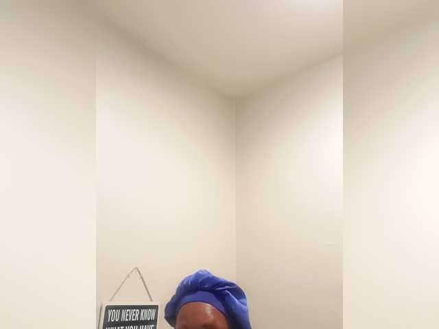 QueenAnitaDix