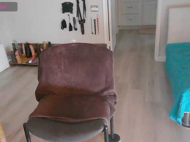 QueenAnitaDix