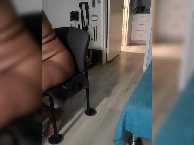 QueenAnitaDix