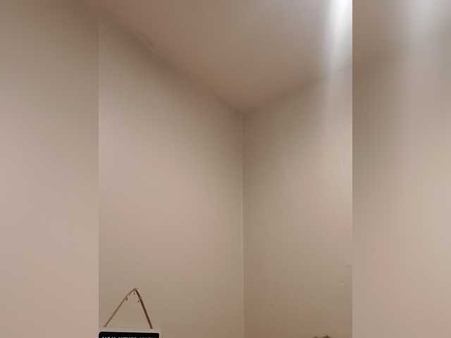QueenAnitaDix live cam on BongaCams