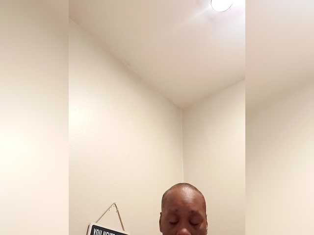 QueenAnitaDix webcam