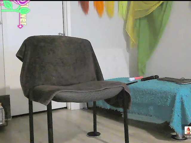 QueenAnitaDix