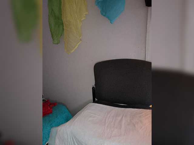 QueenAnitaDix live cam on BongaCams