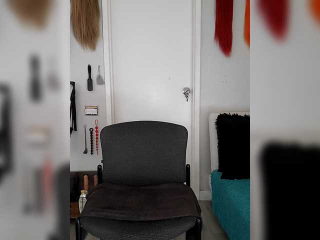 QueenAnitaDix
