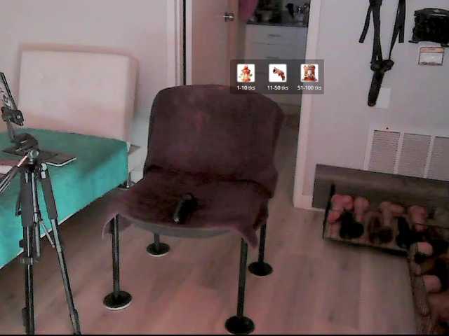 QueenAnitaDix live webcam show