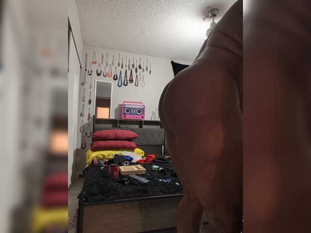 QueenAnitaDix