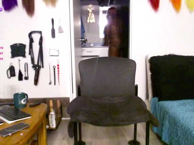 QueenAnitaDix
