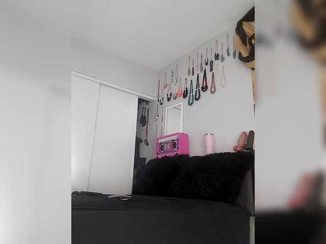 QueenAnitaDix