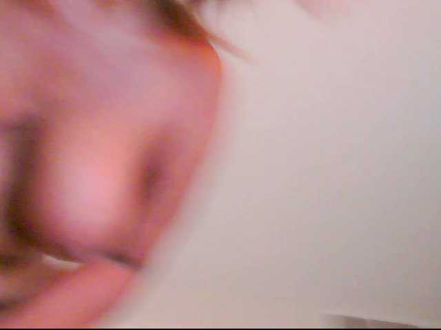 QueenAnitaDix live webcam show