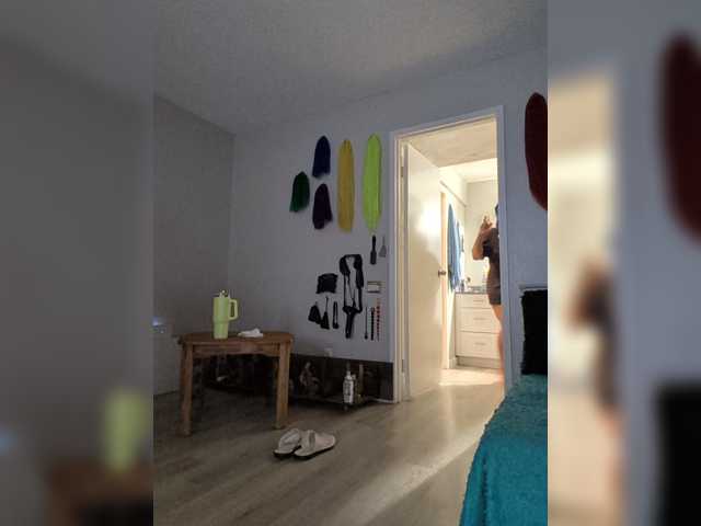 QueenAnitaDix