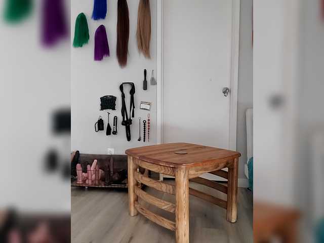 QueenAnitaDix