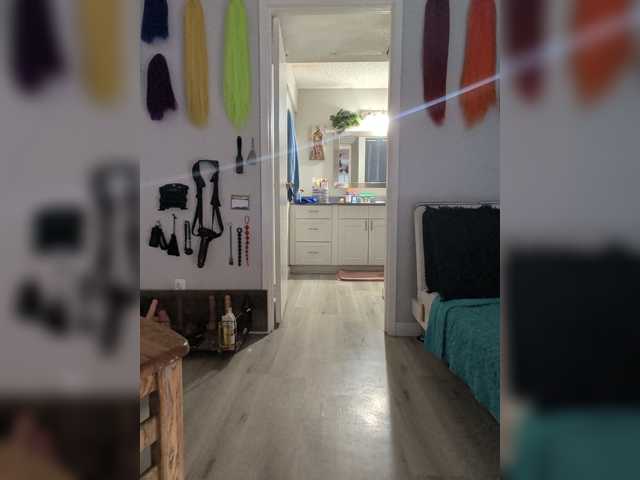 QueenAnitaDix live cam on BongaCams