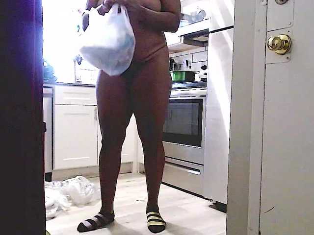 QueenAnitaDix