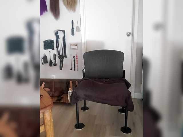 QueenAnitaDix