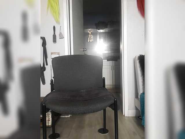 QueenAnitaDix