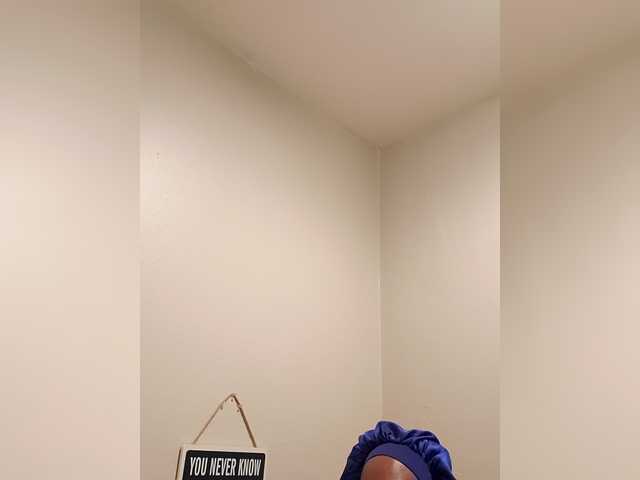 QueenAnitaDix