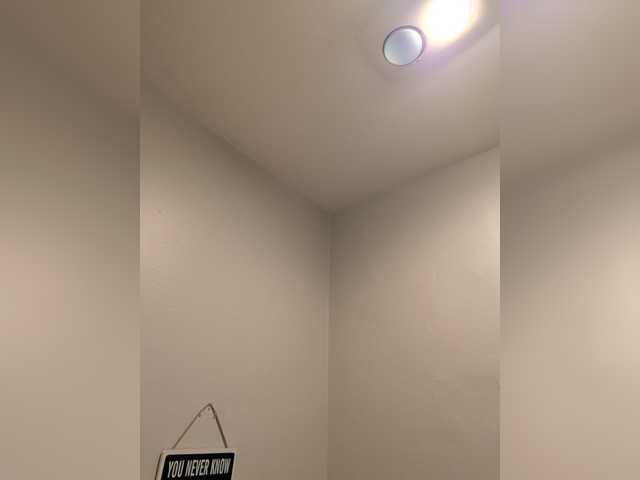 QueenAnitaDix live cam on BongaCams