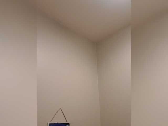 QueenAnitaDix live cam on BongaCams