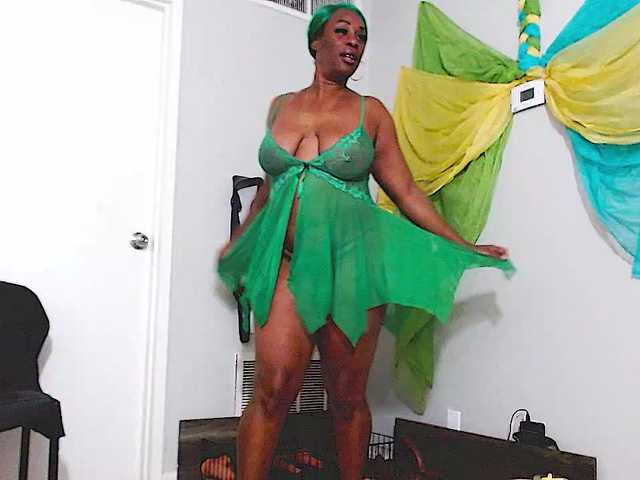Preview of queenanitadix
