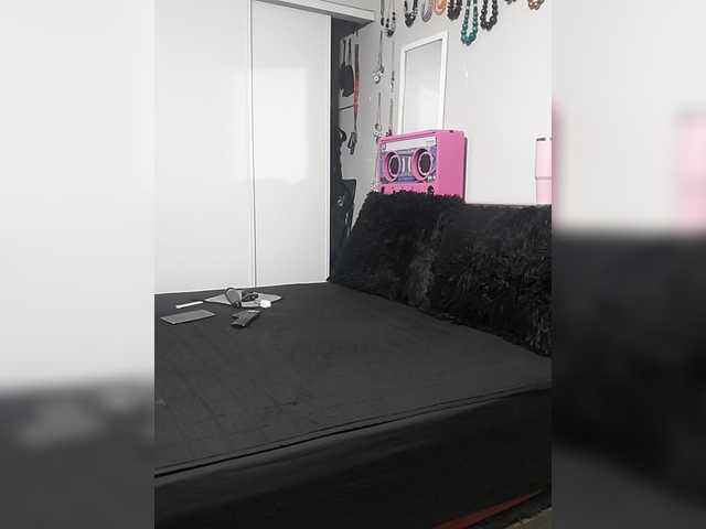 Preview of queenanitadix