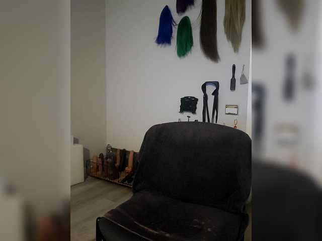 QueenAnitaDix