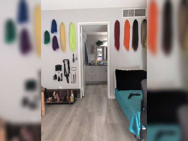 QueenAnitaDix live cam on BongaCams