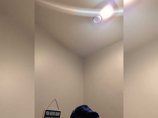 QueenAnitaDix live cam on BongaCams