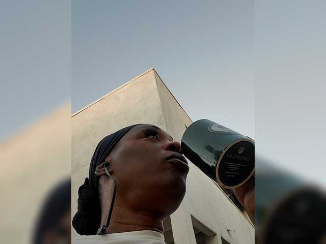 QueenAnitaDix