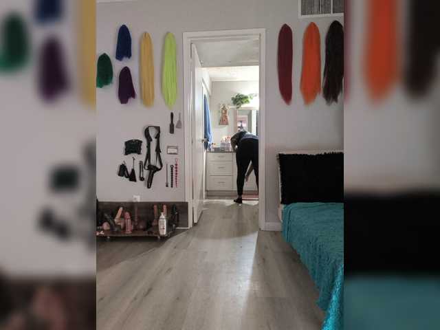 QueenAnitaDix