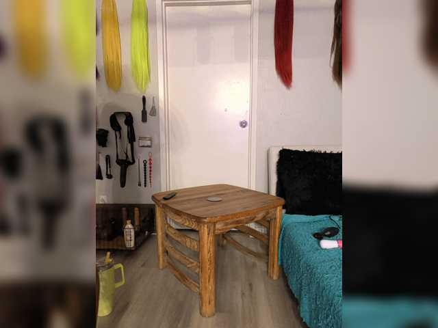 QueenAnitaDix live cam on BongaCams