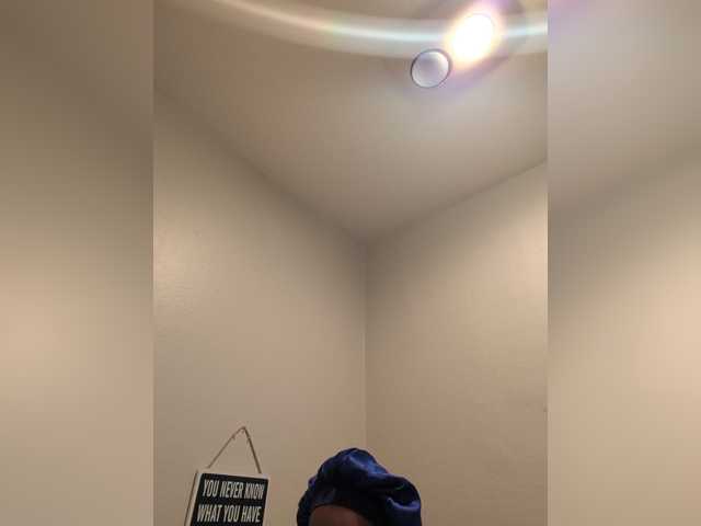 QueenAnitaDix