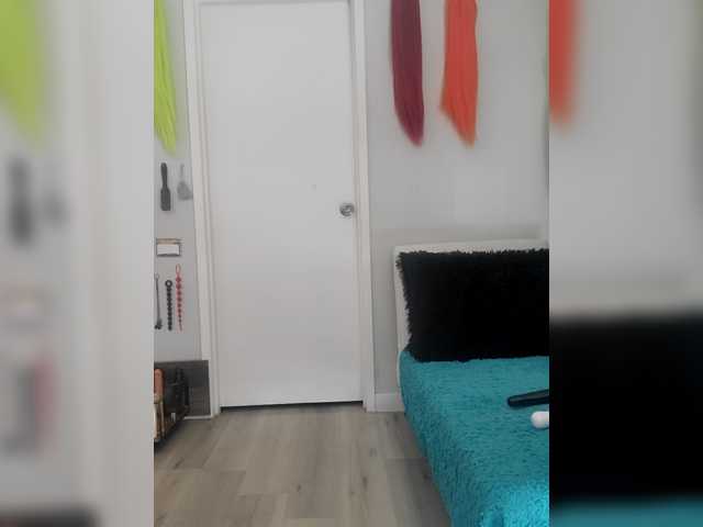 QueenAnitaDix, en directo ahora en BongaCams