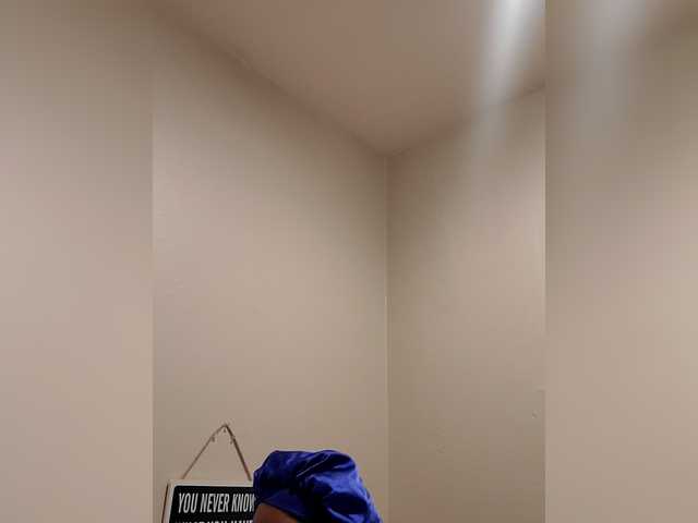 QueenAnitaDix